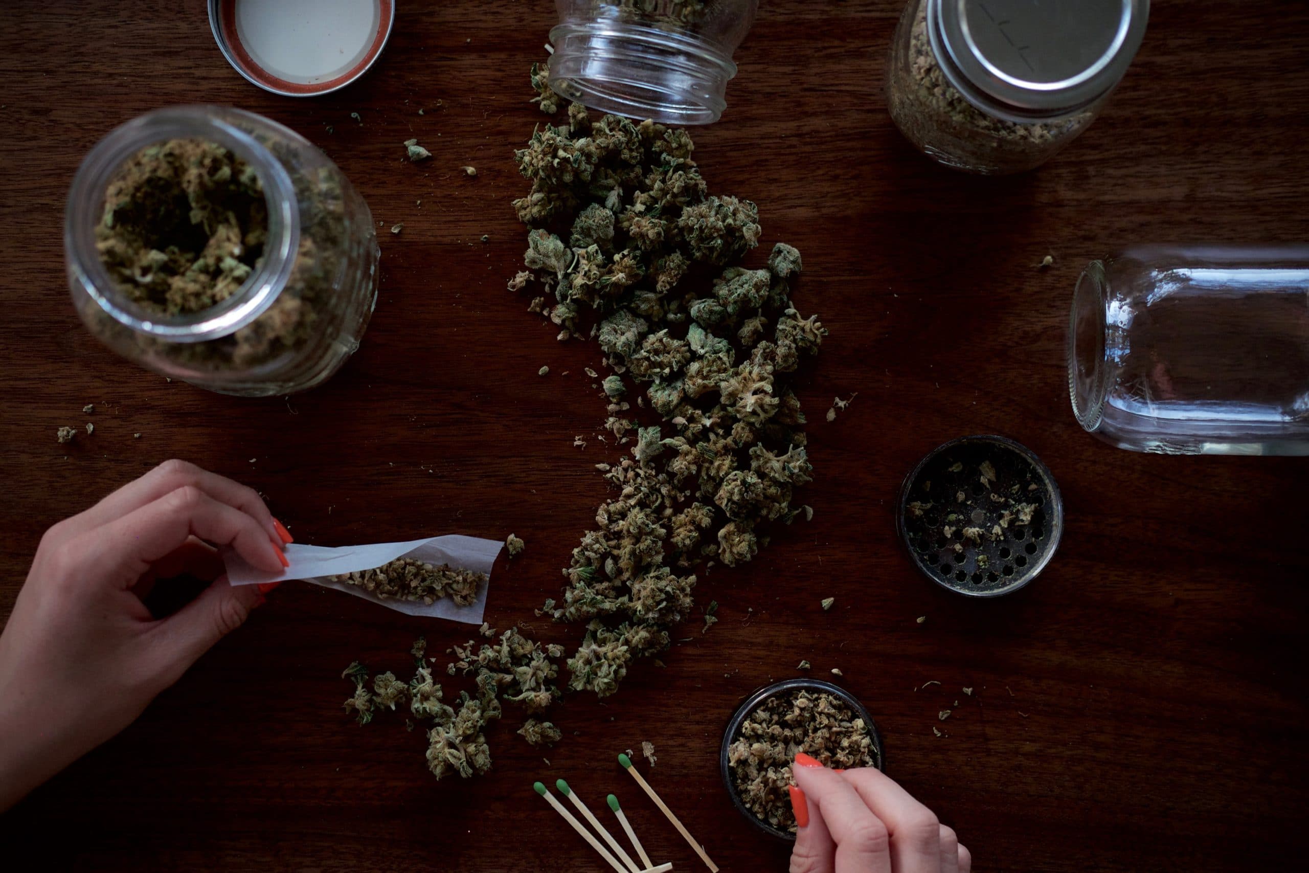 Buy Pre Rolled Joints UK: High-Quality Medical Marijuana with Express Nationwide Shipping UK